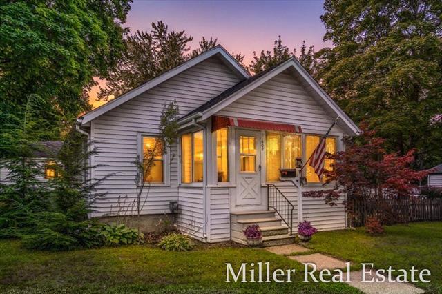 front view picture of 602 E Clinton Street, Hastings, MI. 49058
