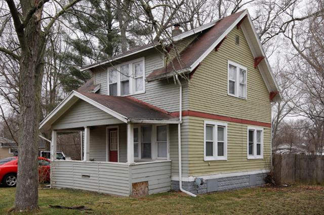 front view picture of 814 Fenimore Avenue, Kalamazoo, MI. 49048