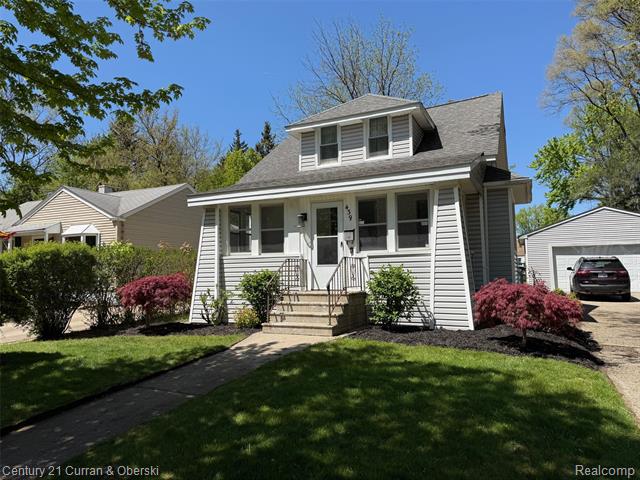 front view picture of 439 Bauman Ave, Clawson, MI. 48017