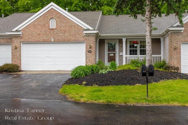 front view picture of 5899 W Lyn Havense  Drive, Grand Rapids, MI. 49512