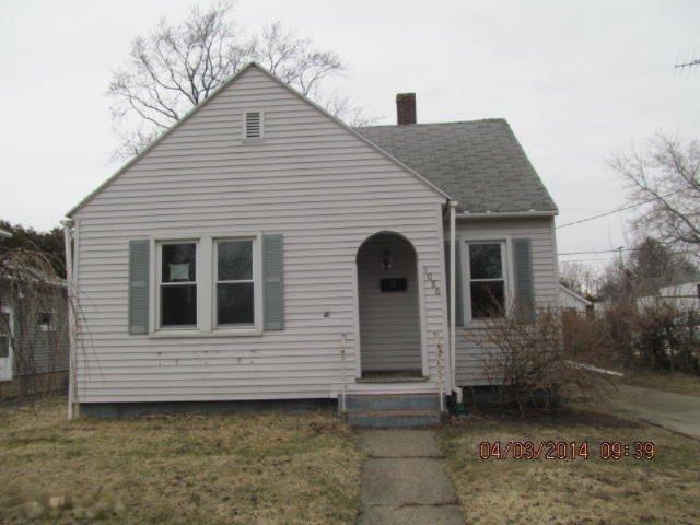 front view picture of 1086 W Dale Avenue, Muskegon, MI. 49441
