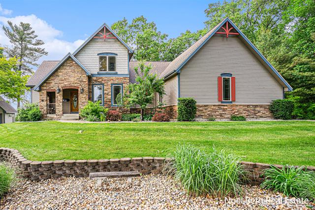 front view picture of 2351 Windy Ridge Drive, Muskegon, MI. 49442