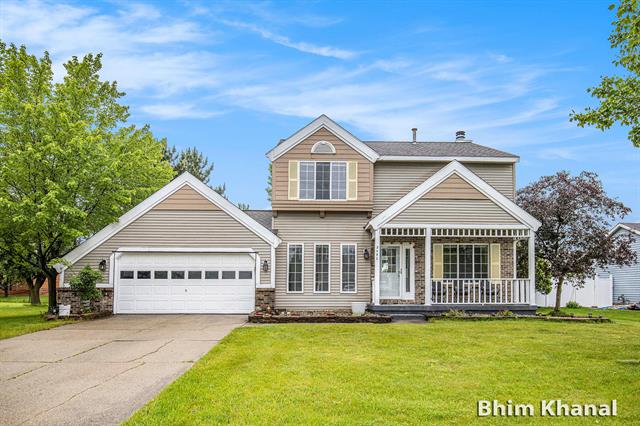 front view picture of 2492 Sunny Creekse  Street, Grand Rapids, MI. 49508