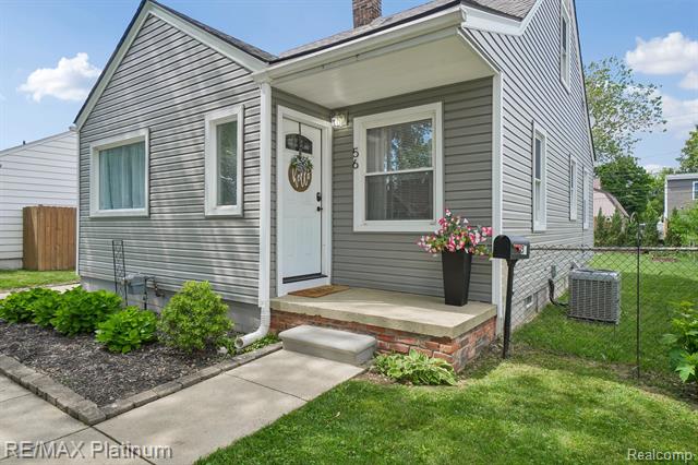 front view picture of 56 Charlevoix St, Clawson, MI. 48017