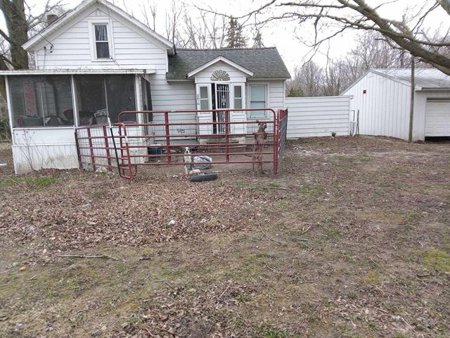 front view picture of 5616 118Th Avenue, Fennville, MI. 49408
