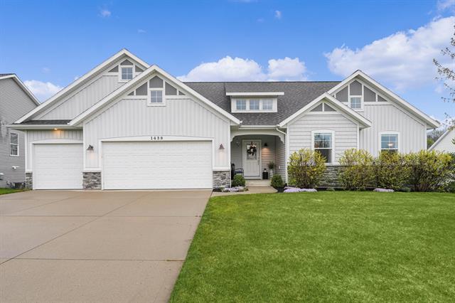 front view picture of 1439 Beaconsfieldsw , Byron Center, MI. 49315