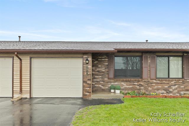 front view picture of 2917 Portersw  Court, Grandville, MI. 49418