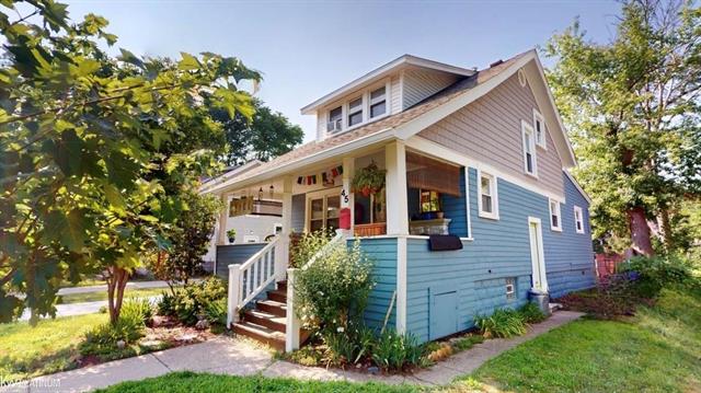 front view picture of 45 E Tacoma St, Clawson, MI. 48017