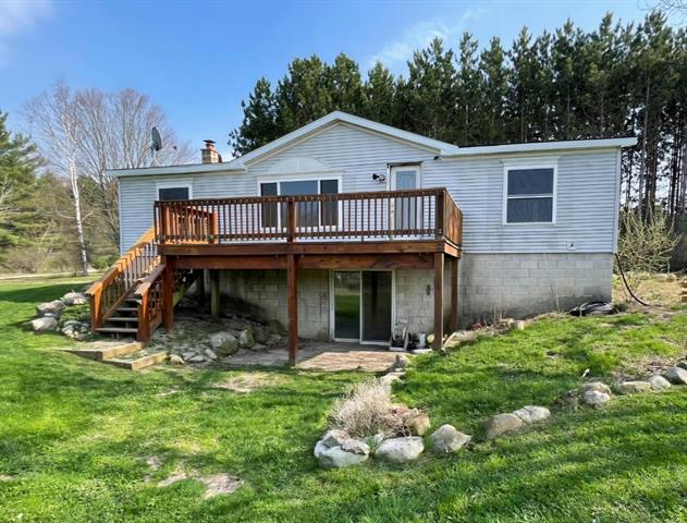 front view picture of 170 Meceola Road, Lake, MI. 48632