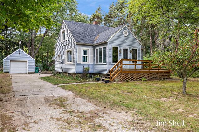 front view picture of 3241 Medema Street, Muskegon, MI. 49444