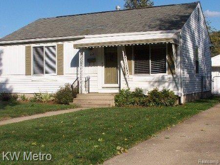front view picture of 4112 Linwood Ave, Royal Oak, MI. 48073