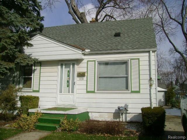 front view picture of 1131 Bauman Ave, Royal Oak, MI. 48073