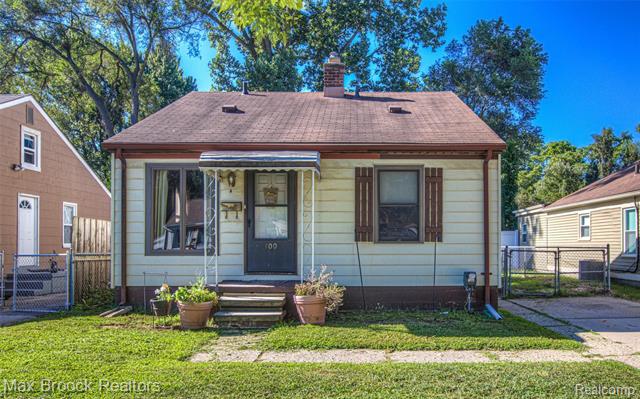 front view picture of 700 Donald Ave, Royal Oak, MI. 48073