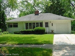 front view picture of 15755 Birwood Ave, Franklin, MI. 48025
