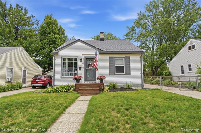 front view picture of 456 Allen Ave, Clawson, MI. 48017