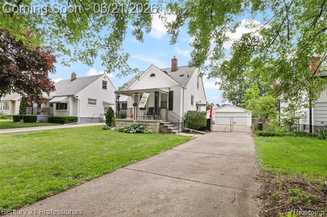 front view picture of 115 Gargantua Ave, Clawson, MI. 48017
