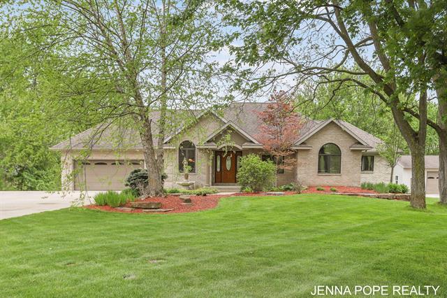 front view picture of 11457 Lindennw  Drive, Marne, MI. 49435