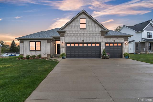 front view picture of 3166 Roma Court, Wixom, MI. 48393