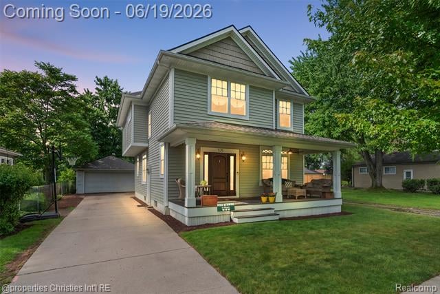 front view picture of 525 Broadacre Ave, Clawson, MI. 48017