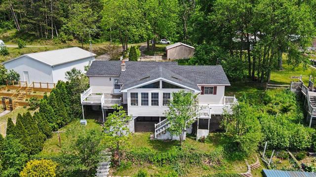 front view picture of 13703 Carefree Drive, Battle Creek, MI. 49017