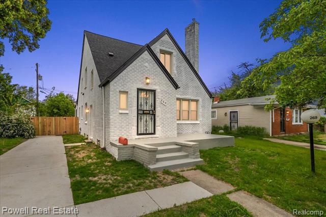 front view picture of 269 Newport Street, Detroit, MI. 48215