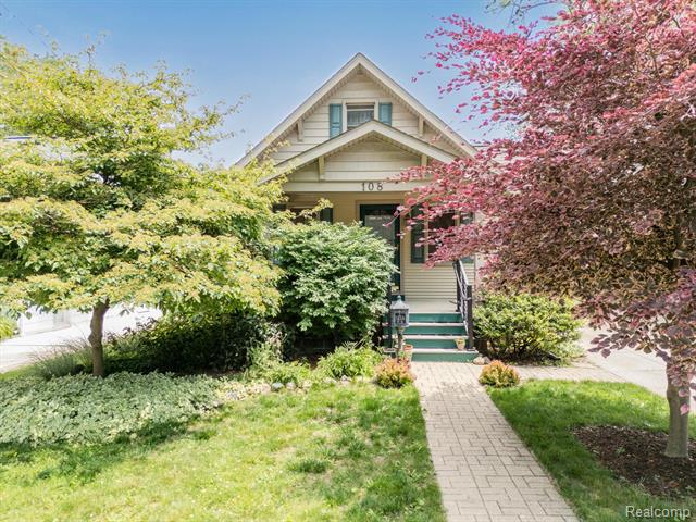 front view picture of 108 High St, Clawson, MI. 48017