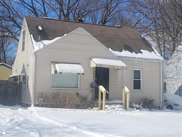 front view picture of 936 Johnson Avenue, Flint, MI. 48532