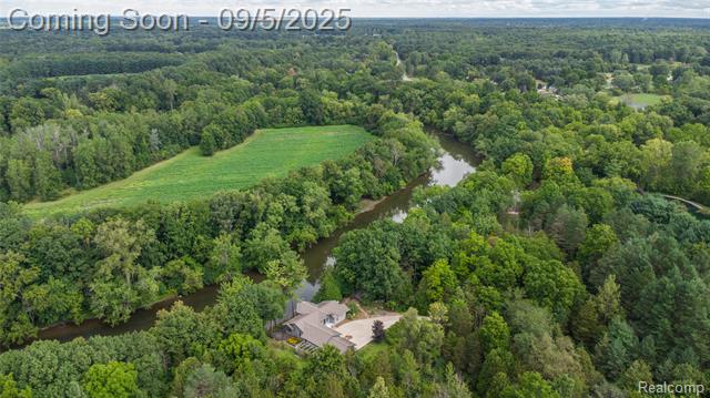 front view picture of 6399 N Mckinley Road, Flushing, MI. 48433