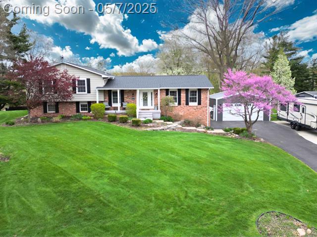 front view picture of 2447 Carmany Circle, Clio, MI. 48420