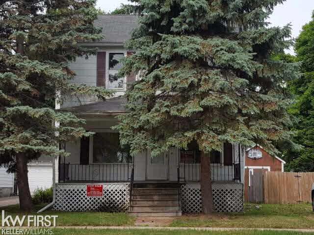front view picture of 205 N Chilson, Bay City, MI. 48706