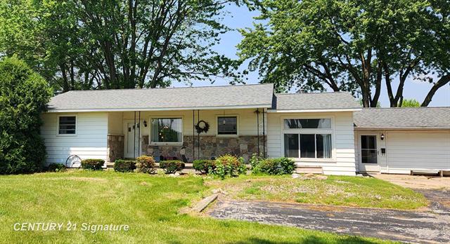 front view picture of 10320 W Frances Road, Flushing, MI. 48433