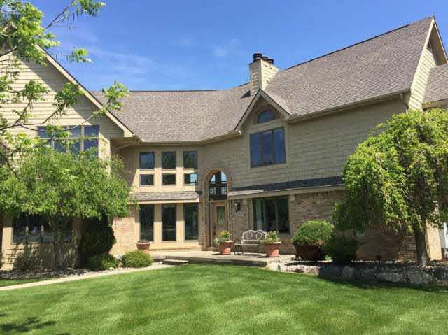 front view picture of 2366 Lost Creek Court, Flushing, MI. 48433