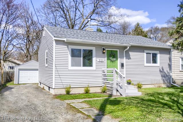 front view picture of 3123 Maryland Avenue, Flint, MI. 48506