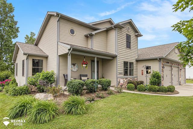 front view picture of 10450 Cobblestone Boulevard, Davison, MI. 48423