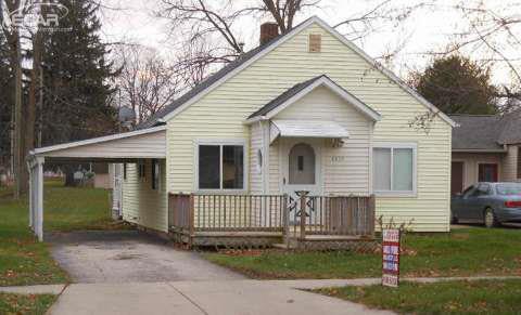 front view picture of 4855 Main Street, Millington, MI. 48746