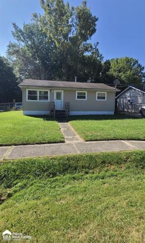 front view picture of 1320 E Cornell Avenue, Flint, MI. 48505