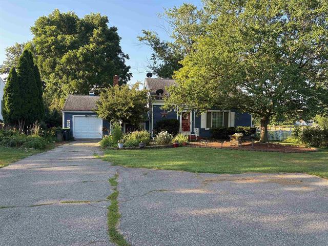 front view picture of 8399 Miller Road, Swartz Creek, MI. 48473