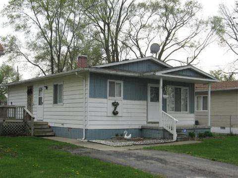 front view picture of 2368 E Boatfield Avenue, Burton, MI. 48529
