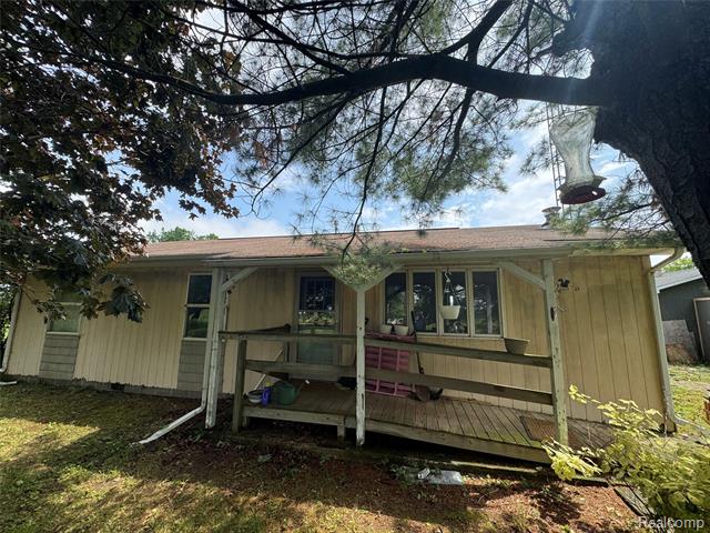 front view picture of 3922 Britton Road, Bancroft, MI. 48414