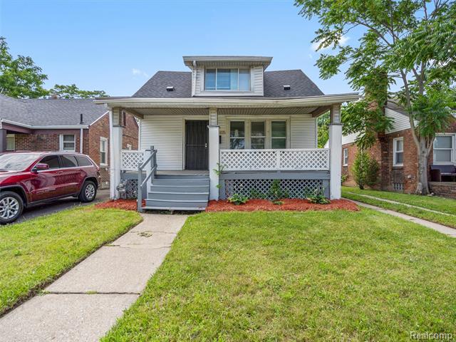 front view picture of 12667 Lauder Street, Detroit, MI. 48227