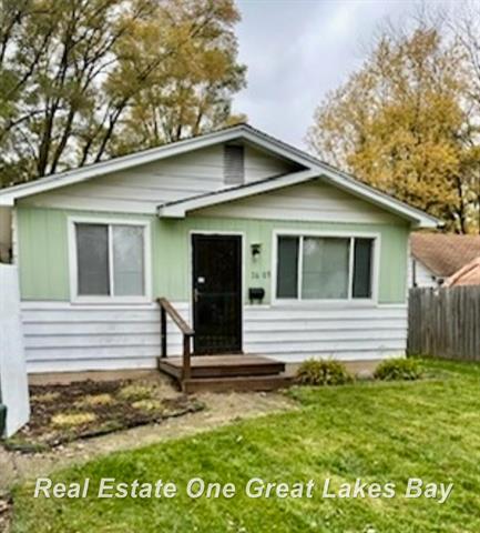 front view picture of 2605 Lynnwood Avenue, Saginaw, MI. 48601
