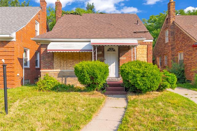 front view picture of 11733 Minden Street, Detroit, MI. 48205