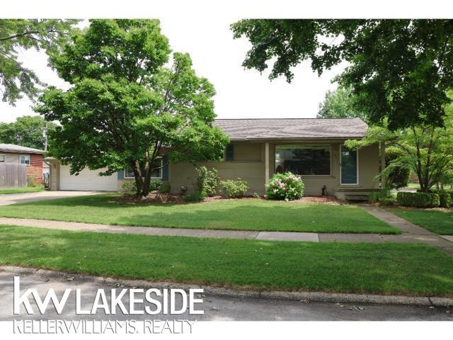 front view picture of 1092 Shenandoah Dr, Clawson, MI. 48017