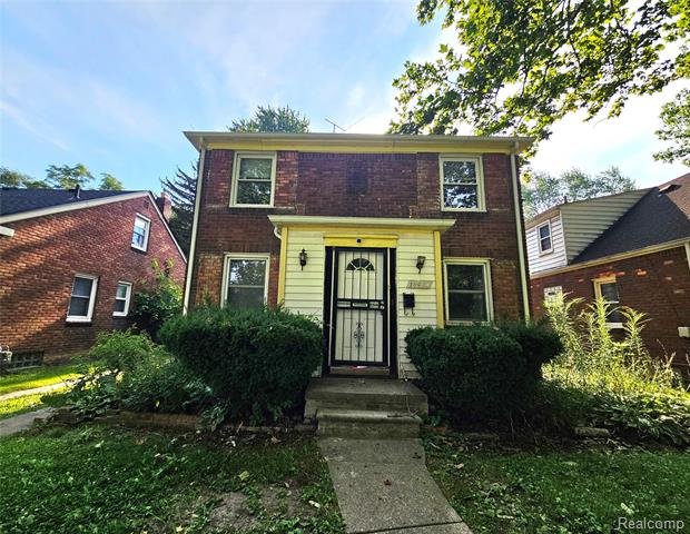 front view picture of 19410 Murray Hill Street, Detroit, MI. 48235