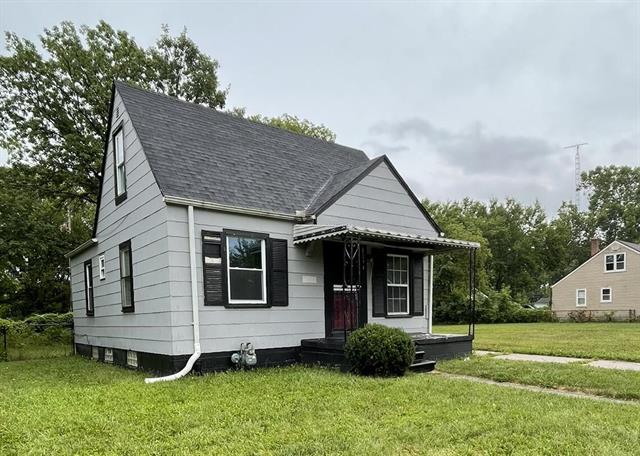 front view picture of 8294 Rosemont Avenue, Detroit, MI. 48228