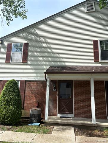 front view picture of 24672 Lake Meadow Drive, Harrison Township, MI. 48045