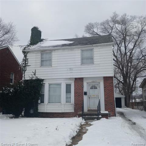 front view picture of 12825 Archdale Street, Detroit, MI. 48227
