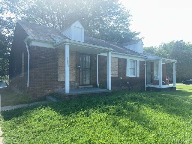 front view picture of 19710 Moross Road, Detroit, MI. 48224