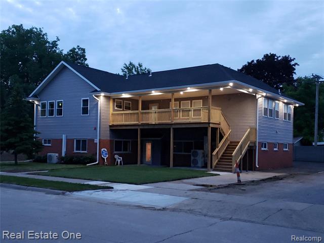 front view picture of 312 Mary Avenue, Royal Oak, MI. 48073