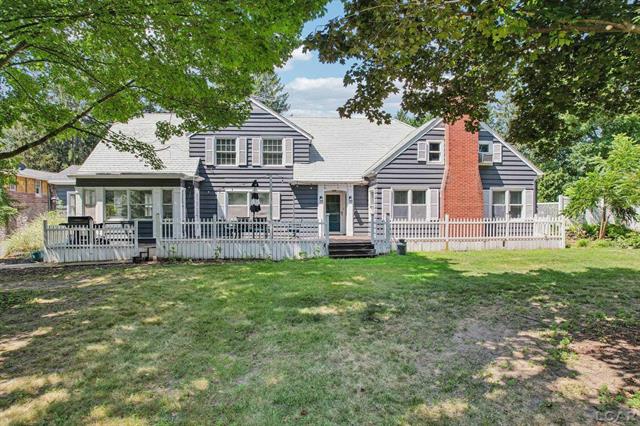 front view picture of 2550 Bent Oak, Adrian, MI. 49221